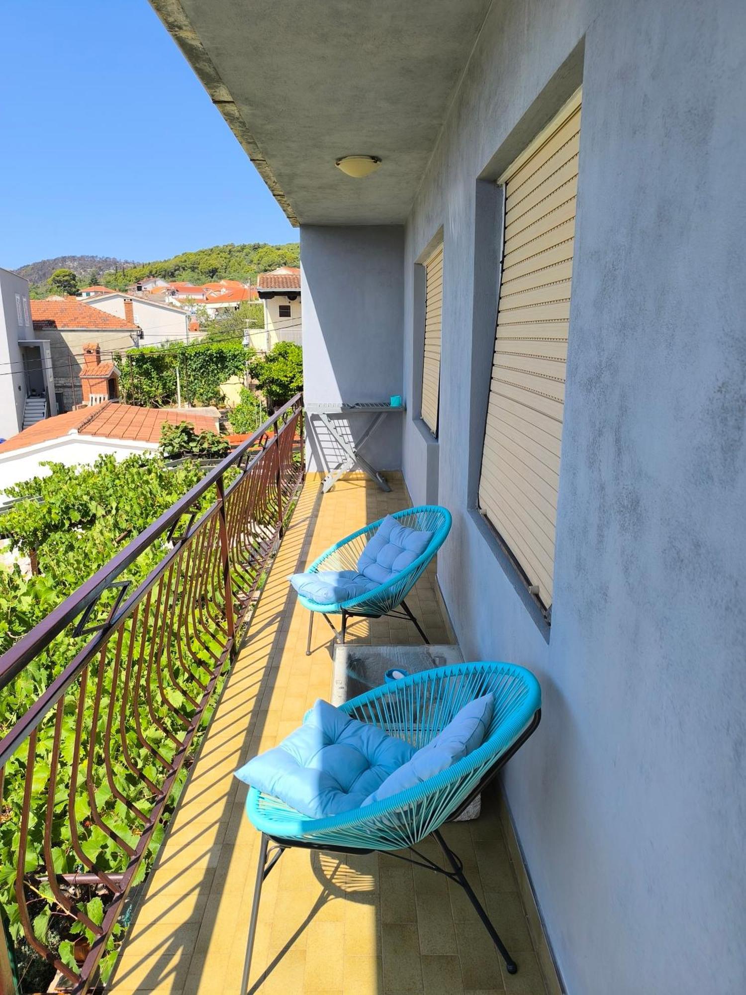 Apartmani Mislav Slatine Exterior photo