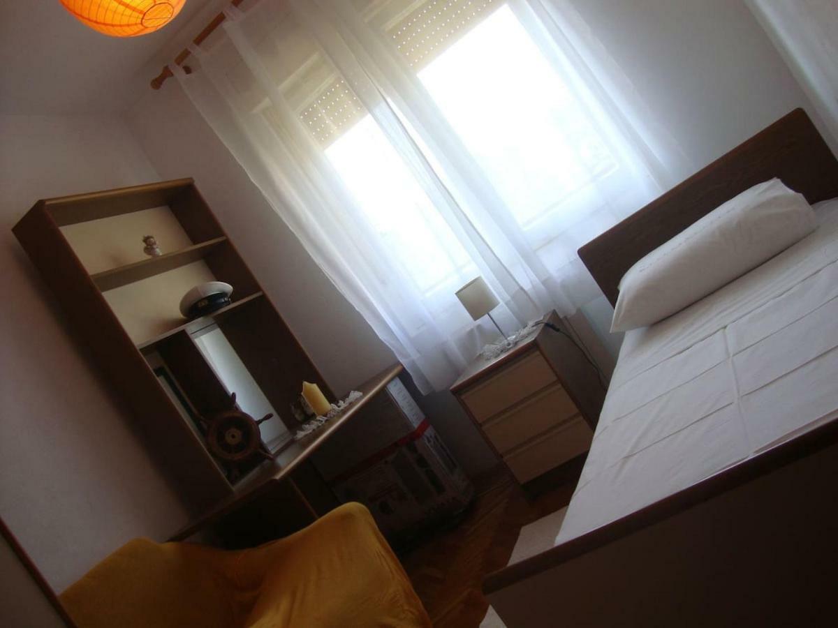 Apartmani Mislav Slatine Exterior photo